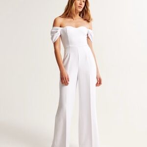 Abercrombie & Fitch Off-The-Shoulder White Premium Crepe Jumpsuit - Size M